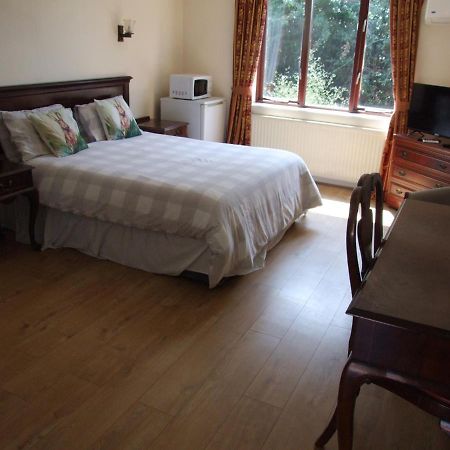 הייברידג' Laburnum House Lodge מראה חיצוני תמונה